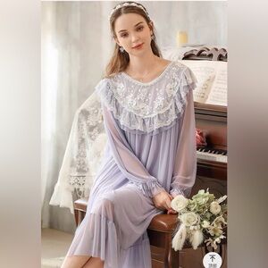 Chic Lilac Lace Long Sleeve Dress